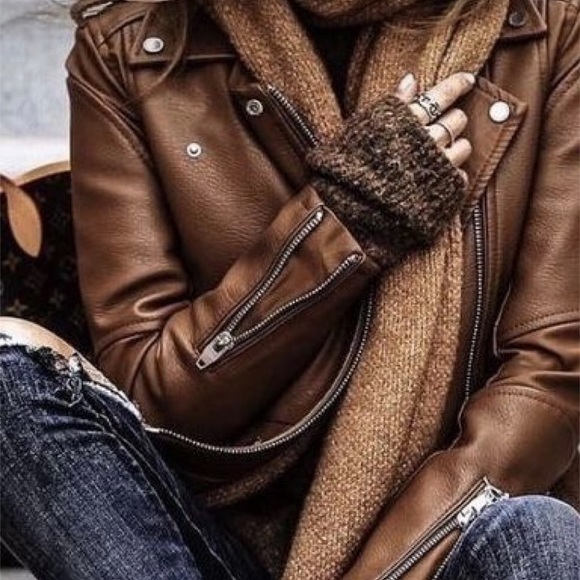 Jacquard Scarf ~ Absolutely gorgeous ~ Get your Scarf on! - Picture 8 of 8